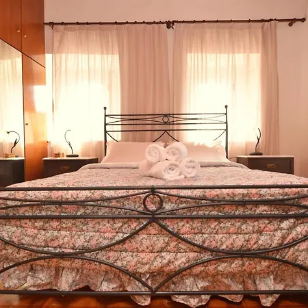 Sophia Tower House Apartment *