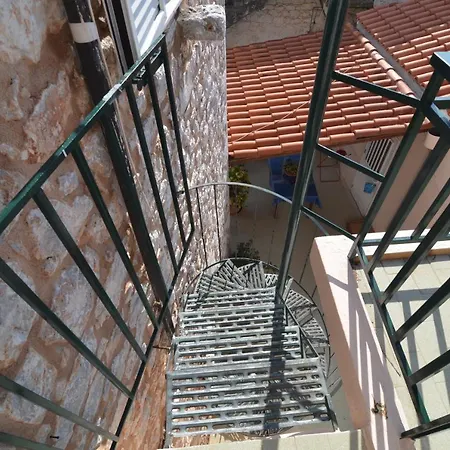 Sophia Tower House *