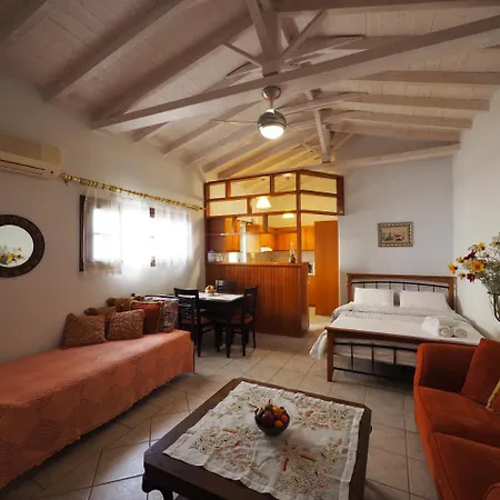 Sophia Tower House Apartment