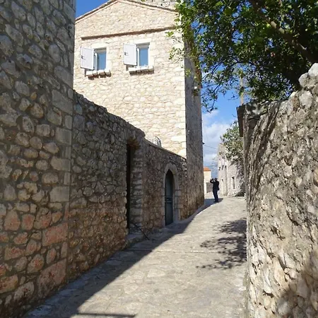Sophia Tower House * Areopoli
